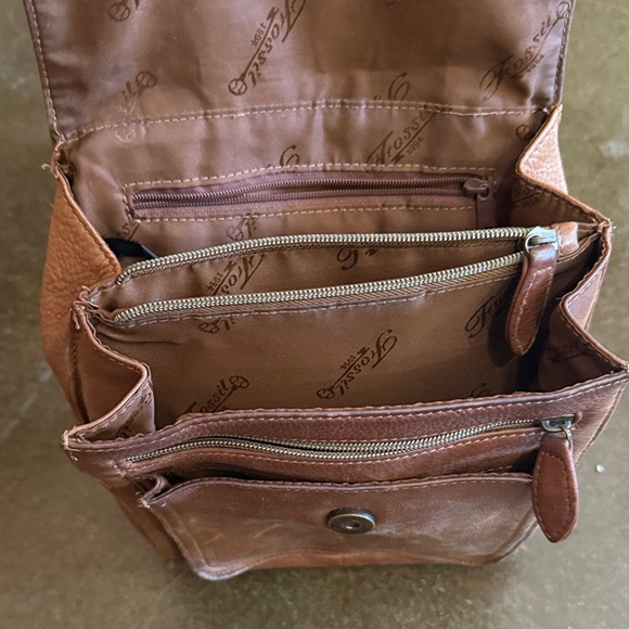 Fossil Brown Leather Crossbody Bag - Picture 3 of 6